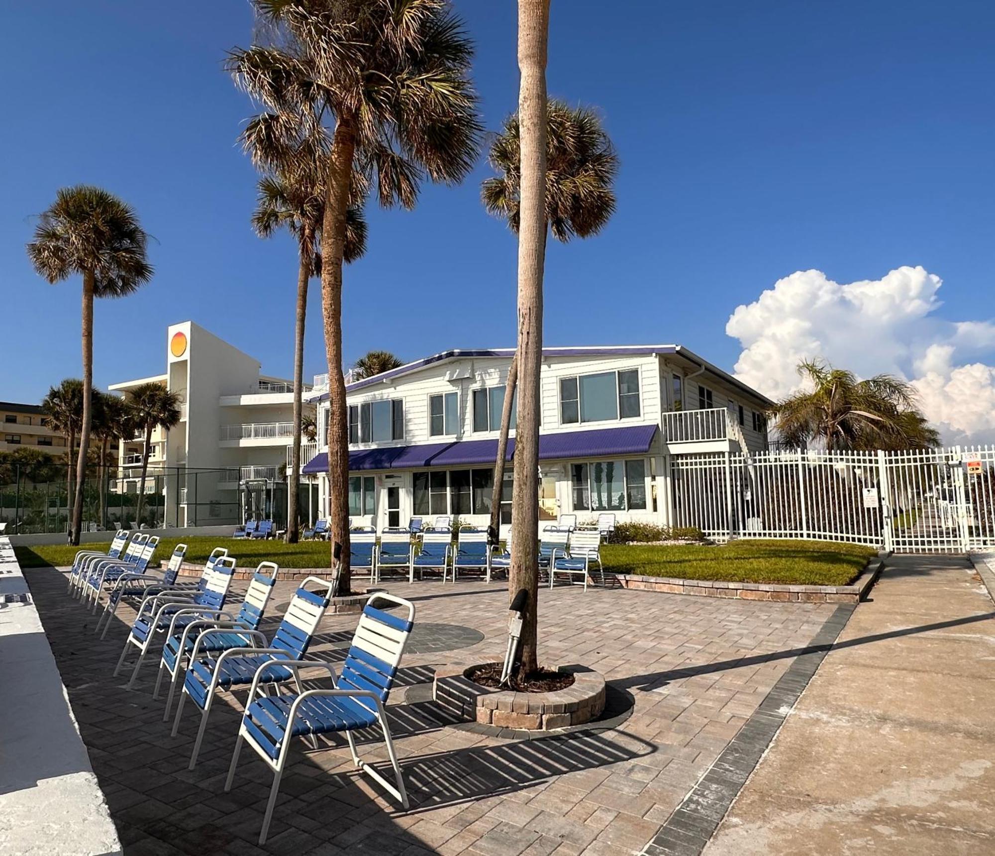 Sea Crest Aparthotel Point O'Rocks Exterior foto
