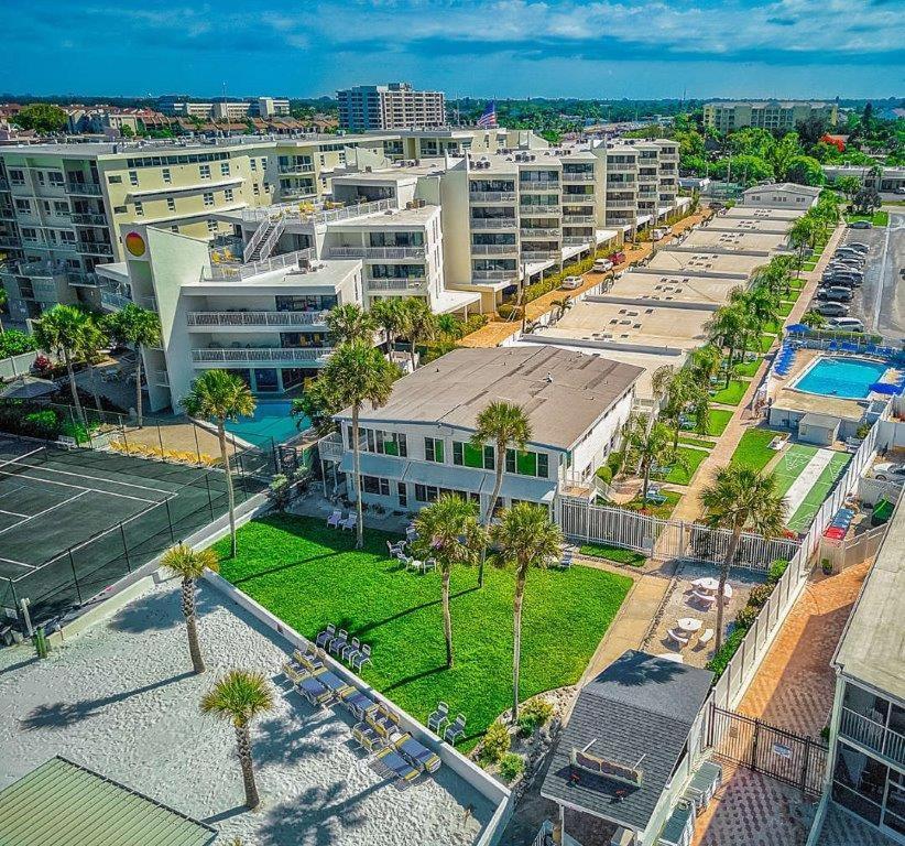 Sea Crest Aparthotel Point O'Rocks Exterior foto
